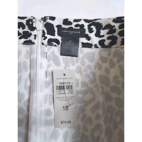 NWT Plus Ladies Ann Taylor Black & White Leopard Print Straight Skirt Size 18 - Picture 2 of 8